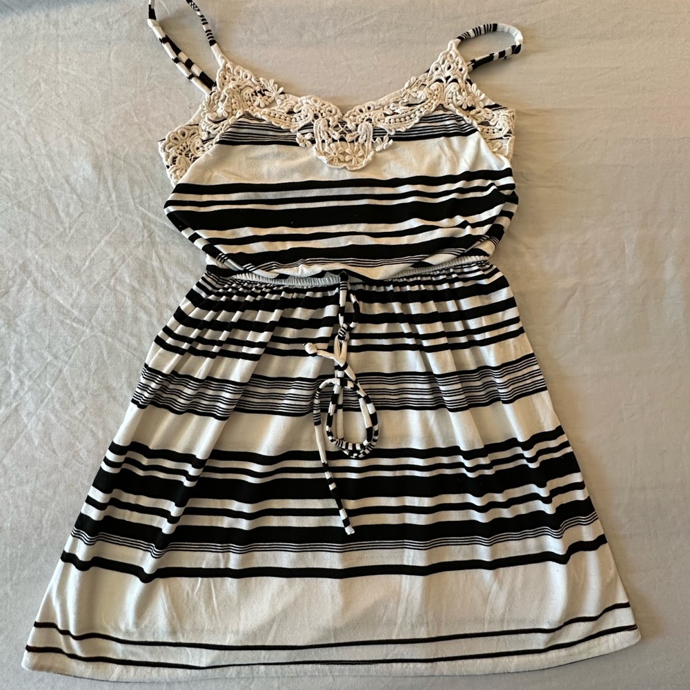 Junior's Speechless Striped Black and White Dress with Crochet Trim